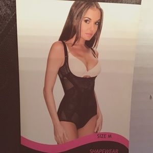 NEW Lady Pincess Ultra Slimming Body Suit Seamless Shapewear Sz M